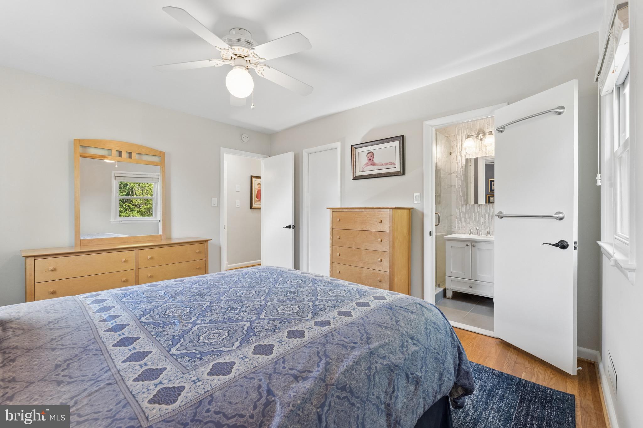 1806 Birch Road McLean, VA 22101 - Photo 26 of 61 Main level Primary Bedroom