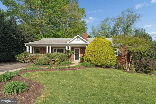 $5,000 | 1806 Birch Road, McLean, VA 22101