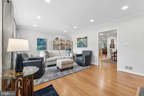 $5,000 | 1806 Birch Road, McLean, VA 22101