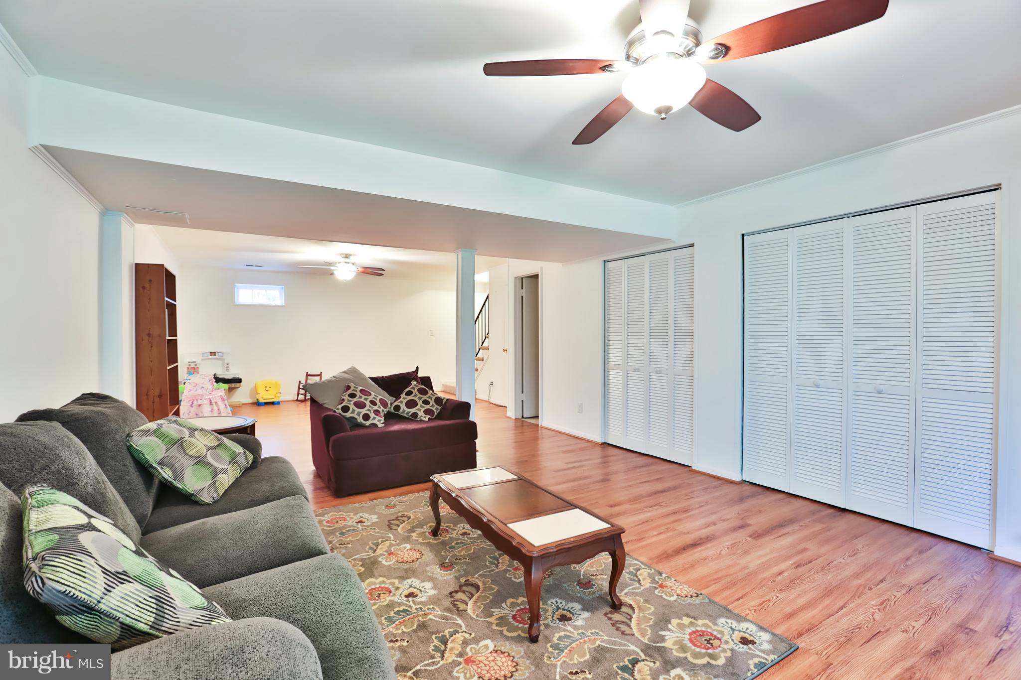 3649 Rockberry Road Baltimore, MD 21234 - Photo 22 of 30 Living Room
