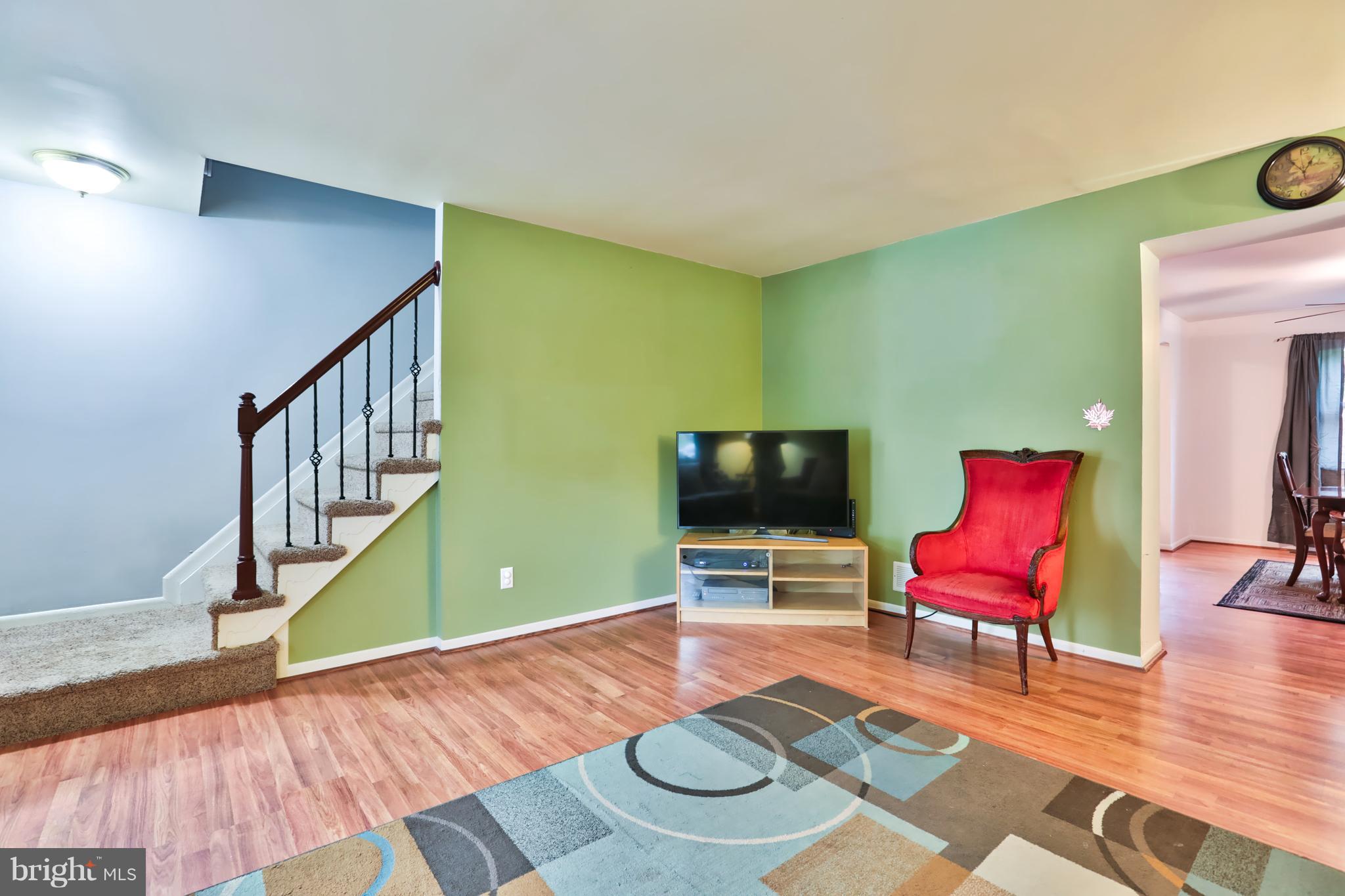 3649 Rockberry Road Baltimore, MD 21234 - Photo 4 of 30 Living Room