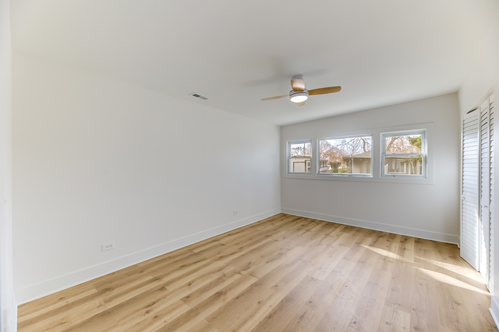 4660 West 83rd Street Chicago, IL 60652 - Photo 12 of 14