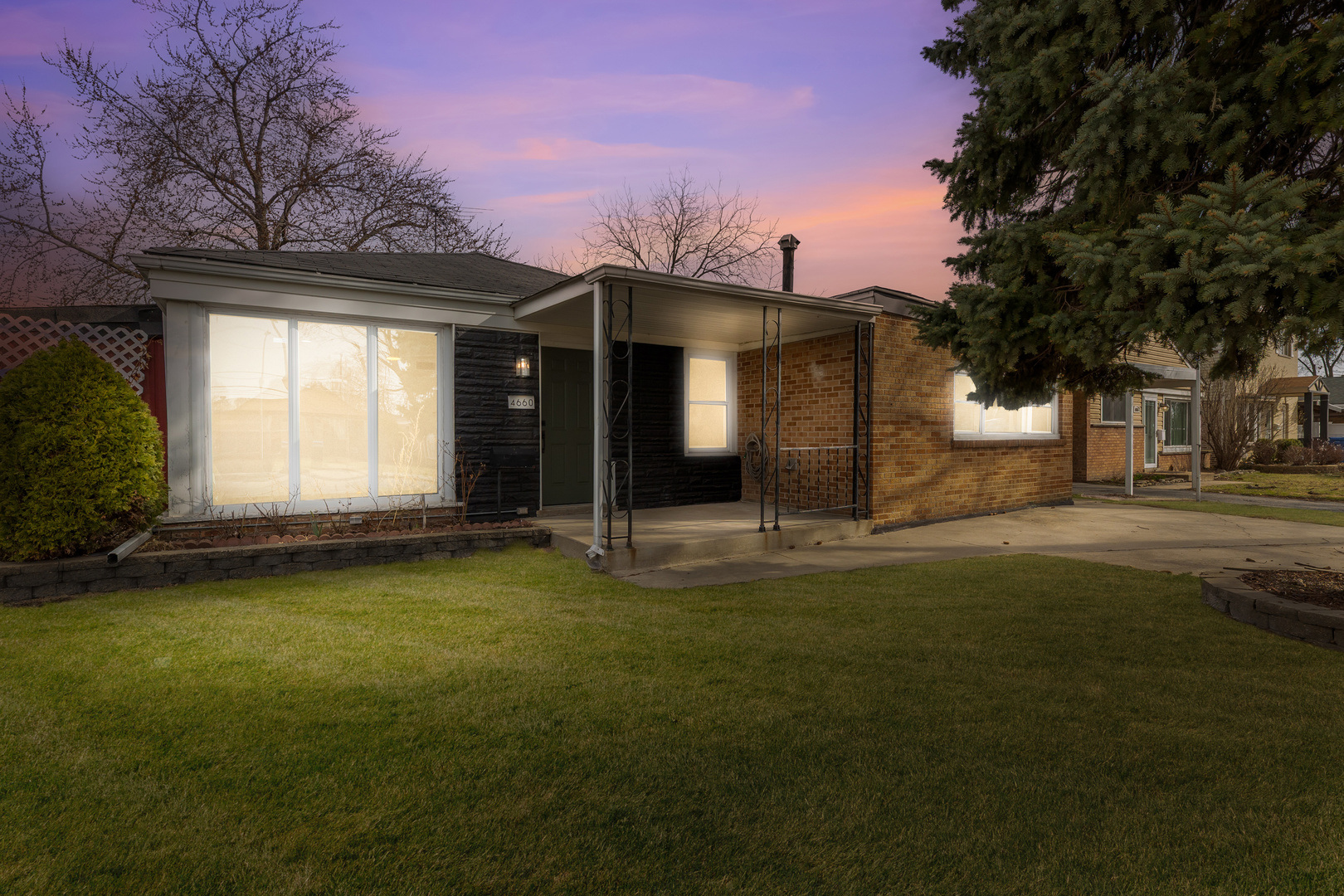 4660 West 83rd Street Chicago, IL 60652 - Photo 2 of 14