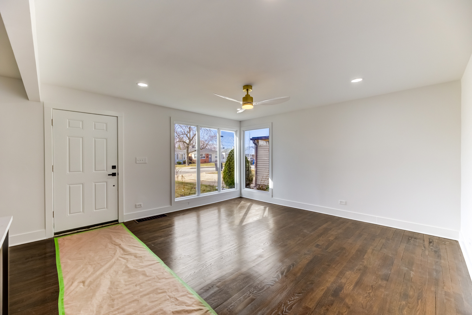 4660 West 83rd Street Chicago, IL 60652 - Photo 3 of 14