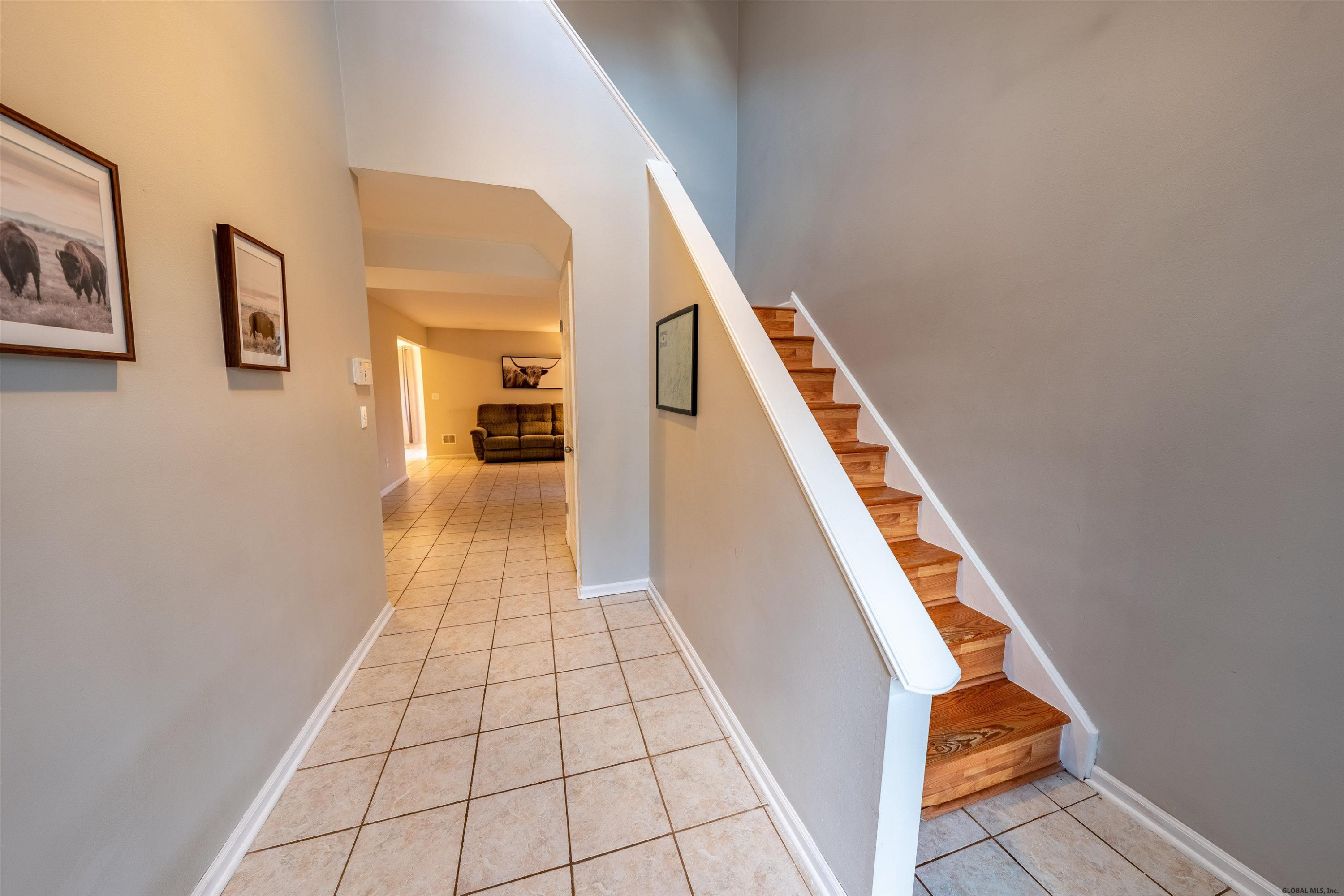 2061 Rosedale Way Guilderland, NY 12303 - Photo 12 of 33 Photo 12