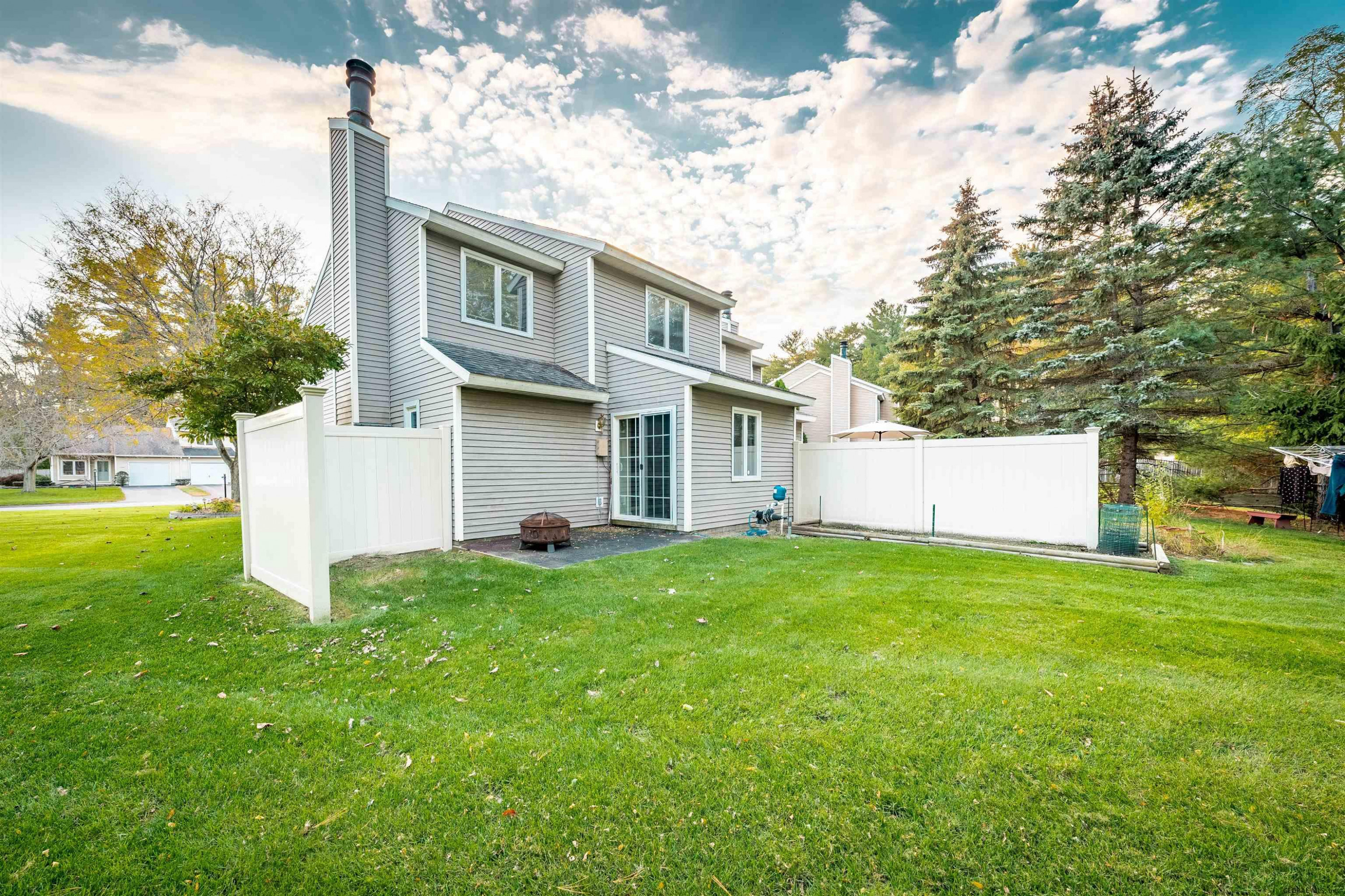 2061 Rosedale Way Guilderland, NY 12303 - Photo 31 of 33 Photo 31