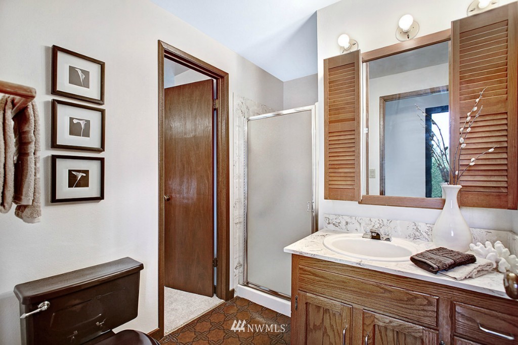745 Aloha Street Edmonds, WA 98020 - Photo 12 of 21 Gallery Image 12