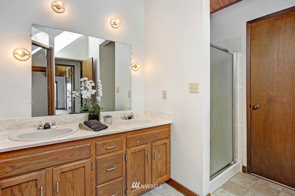 745 Aloha Street Edmonds, WA 98020 - Photo 15 of 21 Gallery Image 15