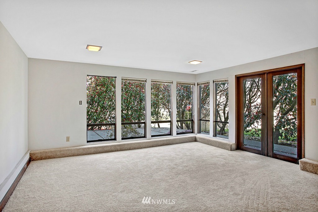 745 Aloha Street Edmonds, WA 98020 - Photo 18 of 21 Gallery Image 18
