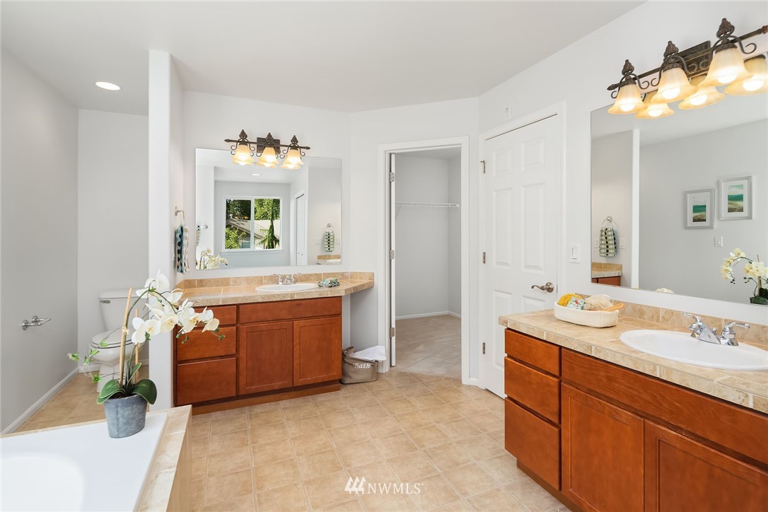 23602 17th Avenue West Bothell, WA 98021 - Photo 18 of 25
