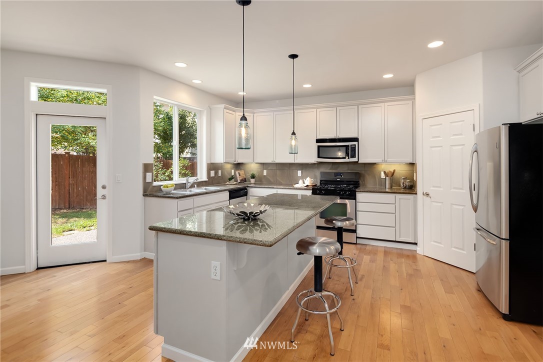 23602 17th Avenue West Bothell, WA 98021 - Photo 7 of 25