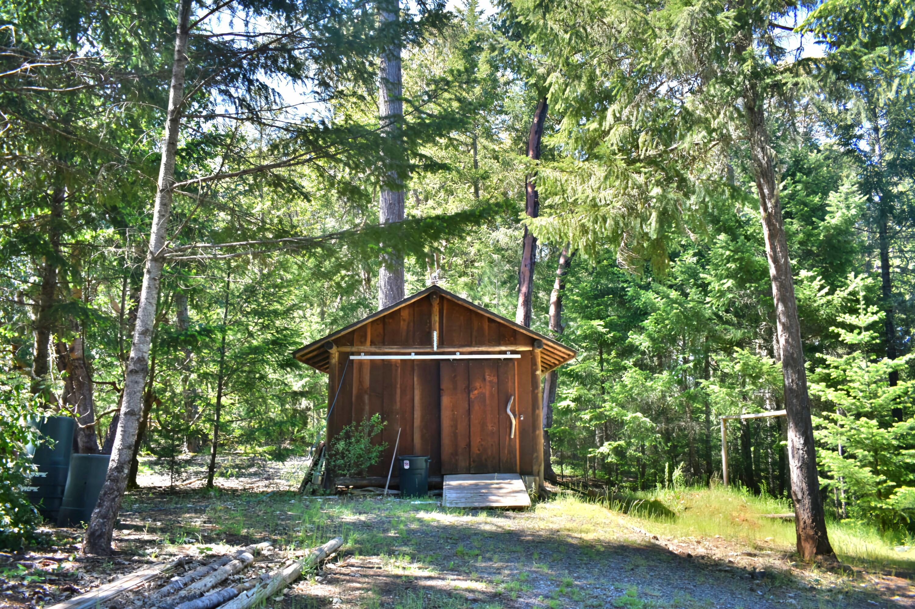 7419 Holland Corner Road Cave Junction, OR 97523 - Photo 43 of 48