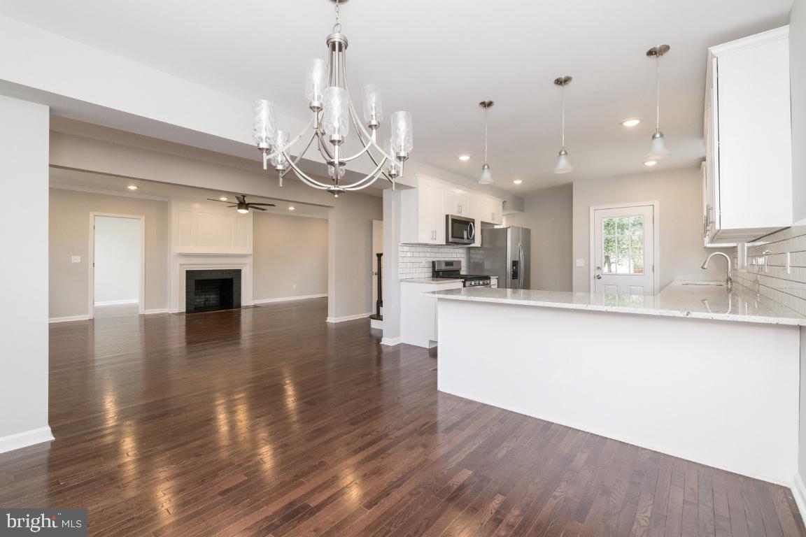 3406 Hilton Road Baltimore, MD 21215 - Photo 2 of 31 Gallery Image 2