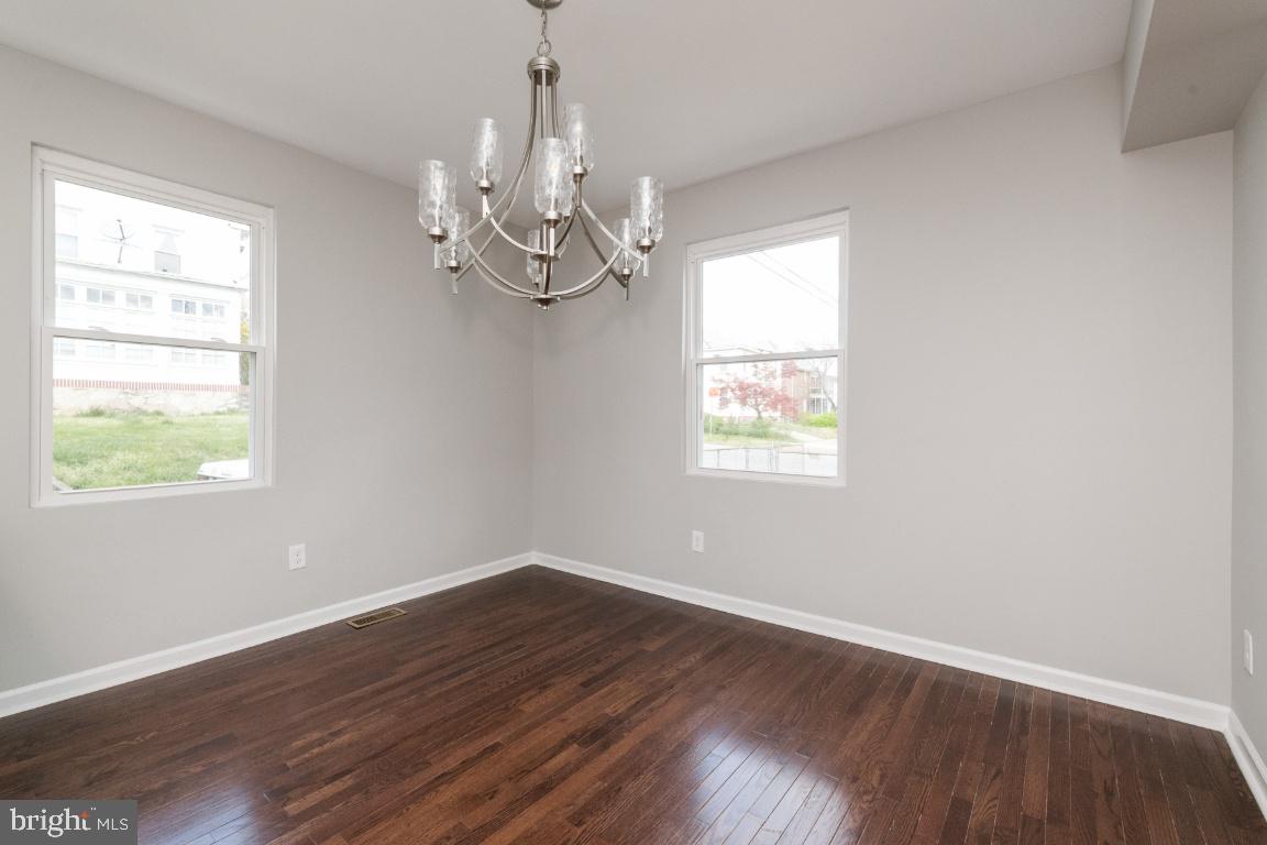 3406 Hilton Road Baltimore, MD 21215 - Photo 12 of 31 Gallery Image 12