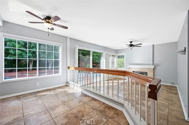 a view of a room with shelf