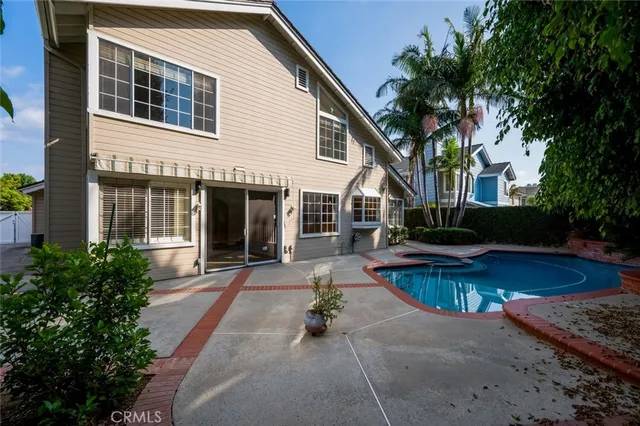 $5,450 | 945 Finnell Way, Placentia, CA 92870