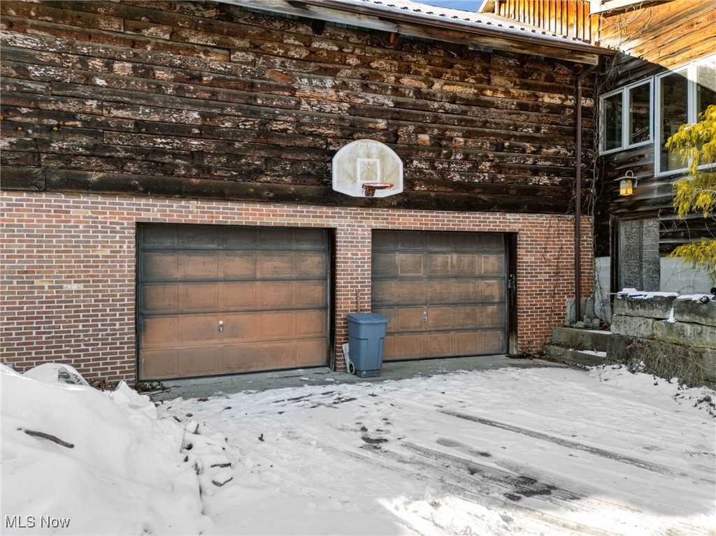 15216 Grove Road Southwest Port Washington, OH 43837 - Photo 24 of 50 Garage