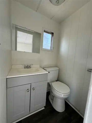 $1,000 | 104 North A N 1st Street, Livingston, TX 77351