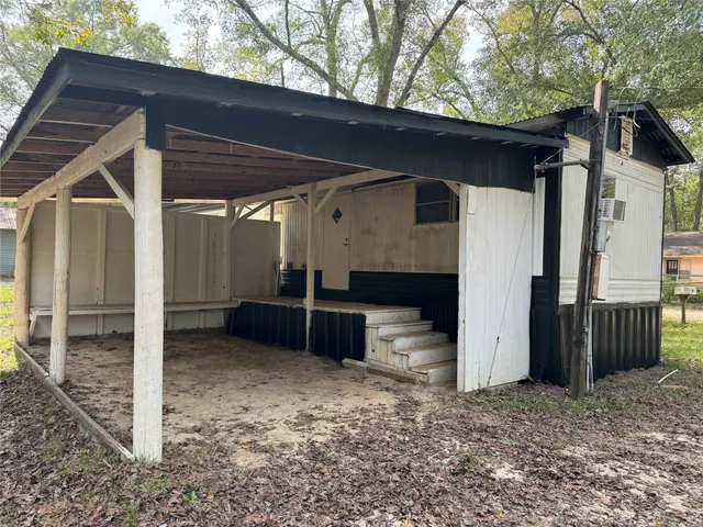 $1,000 | 104 North A N 1st Street, Livingston, TX 77351