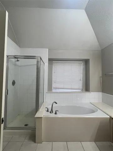 $2,000 | 13607 Mansor Drive, Houston, TX 77041