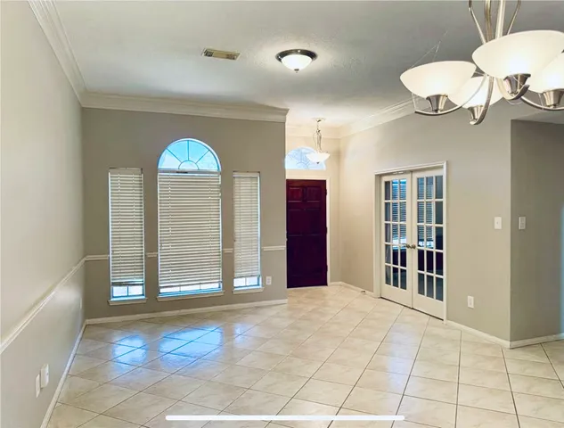 $2,000 | 13607 Mansor Drive, Houston, TX 77041