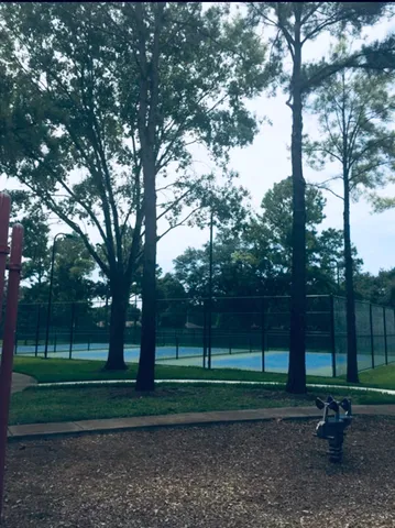 $2,000 | 13607 Mansor Drive, Houston, TX 77041