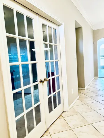 $2,000 | 13607 Mansor Drive, Houston, TX 77041