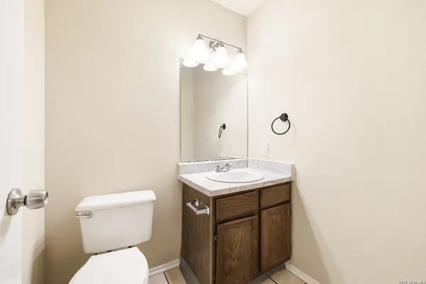 $1,095 | 4927 Ty Terrace Street, Unit 3, San Antonio, TX 78229