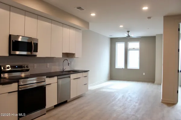 $1,375 | 1108 Castle Street, Unit C, Wilmington, NC 28401