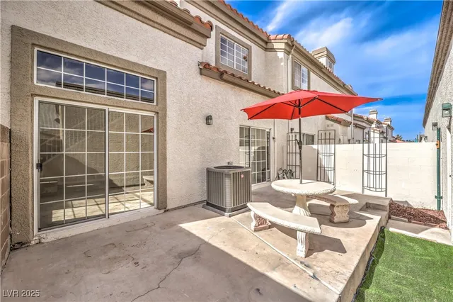$334,990 | 337 Seine Way, Henderson, NV 89014