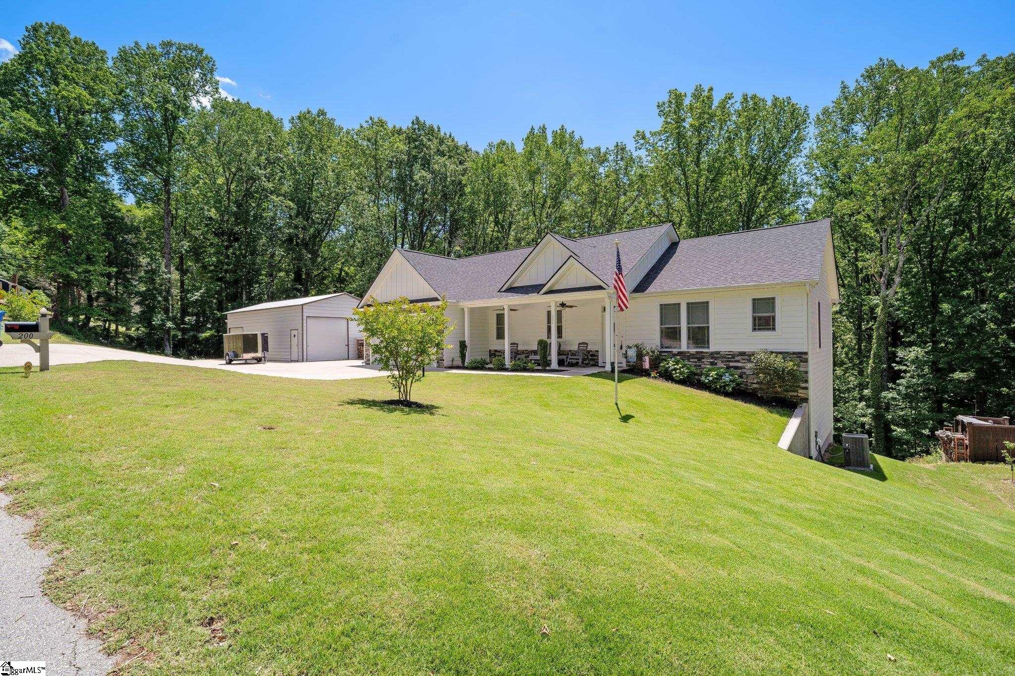 200 Phillips Trail Greenville, SC 29609 - Photo 2 of 32