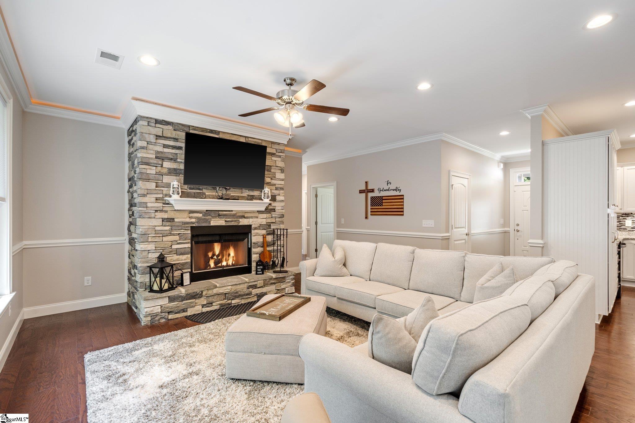 200 Phillips Trail Greenville, SC 29609 - Photo 6 of 32