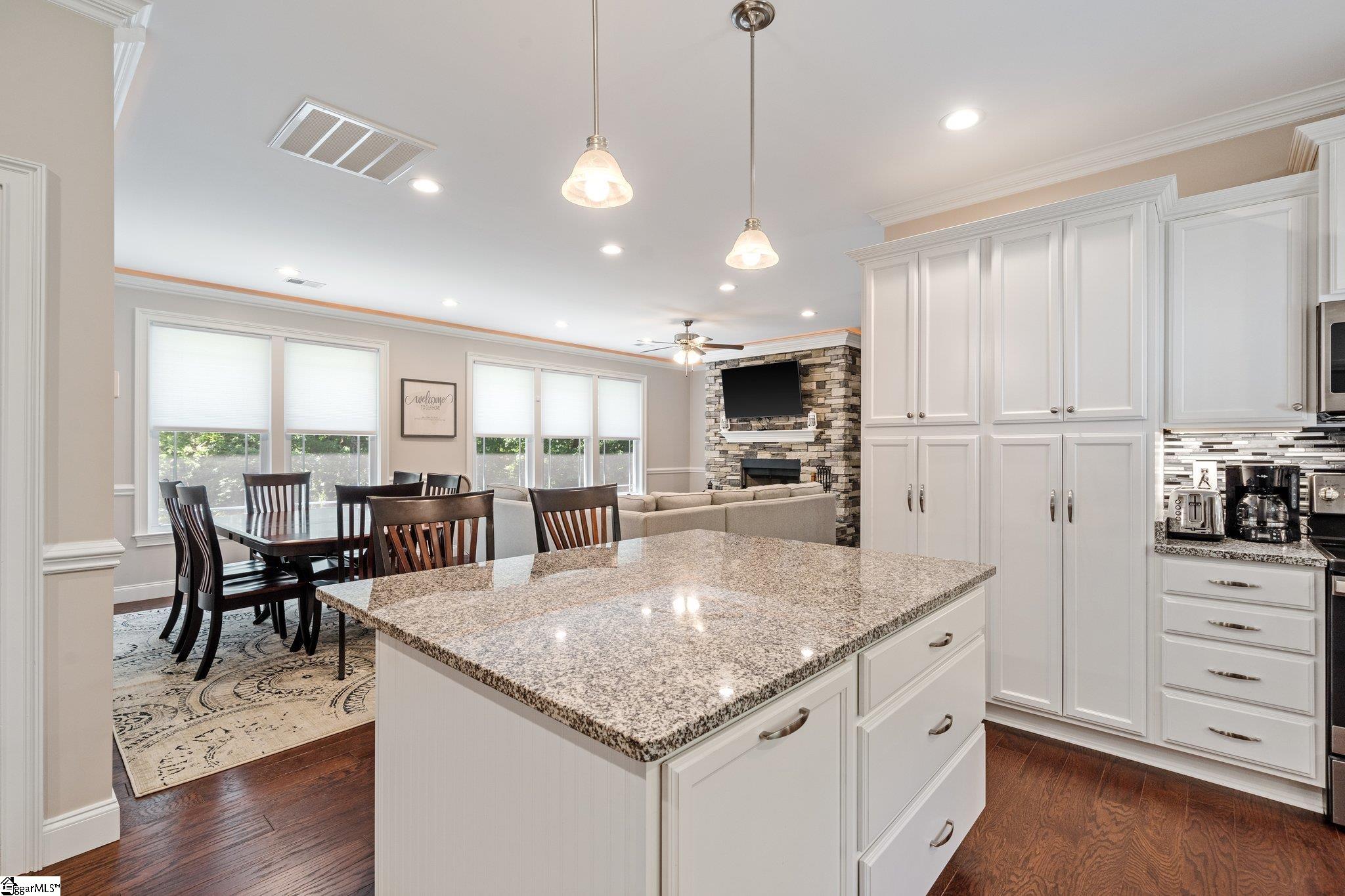 200 Phillips Trail Greenville, SC 29609 - Photo 9 of 32