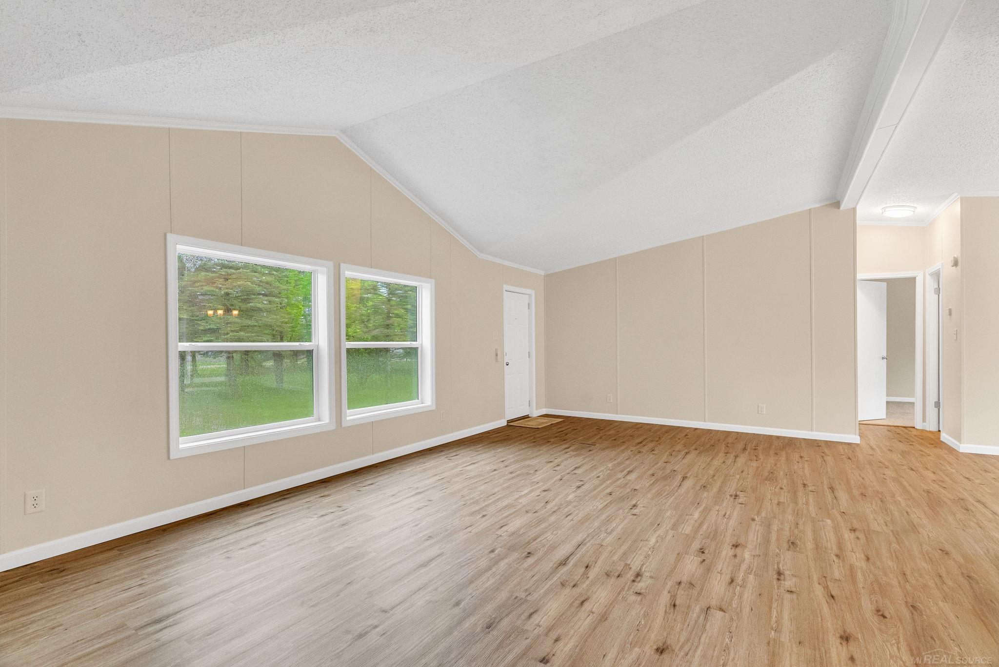 2100 Rowe Road Applegate, MI 48401 - Photo 12 of 46 50175995-87f62efe-6677-4e6c-b58d-1b9bdae04273.JPG