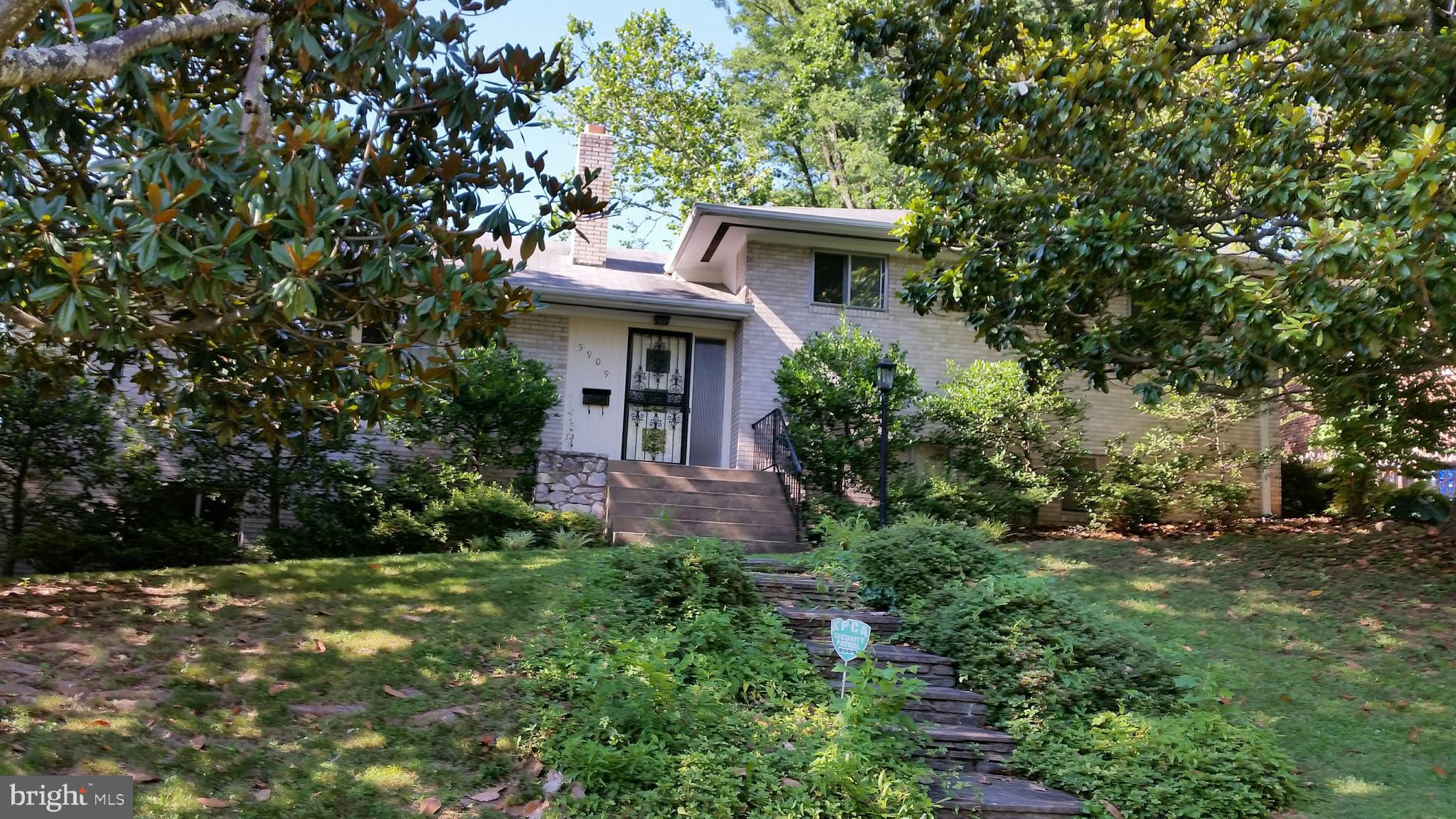 5909 Lenox Road Bethesda, MD 20817 - Photo 2 of 41