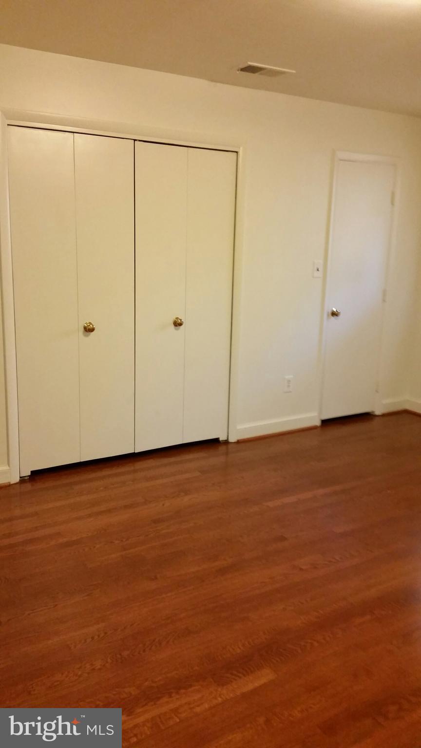 5909 Lenox Road Bethesda, MD 20817 - Photo 24 of 41