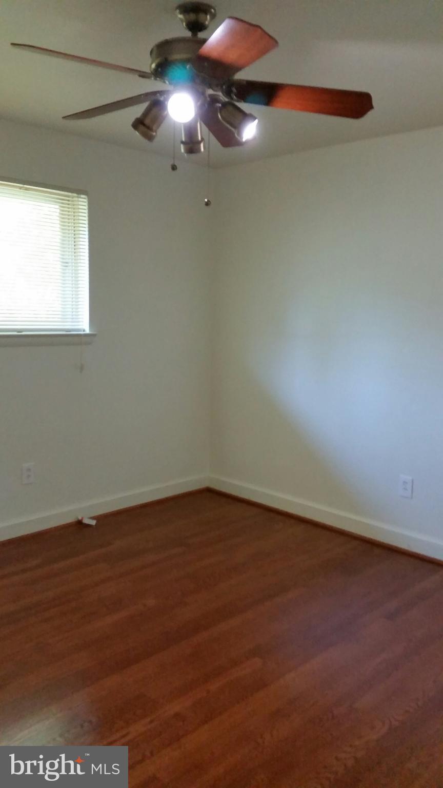 5909 Lenox Road Bethesda, MD 20817 - Photo 26 of 41