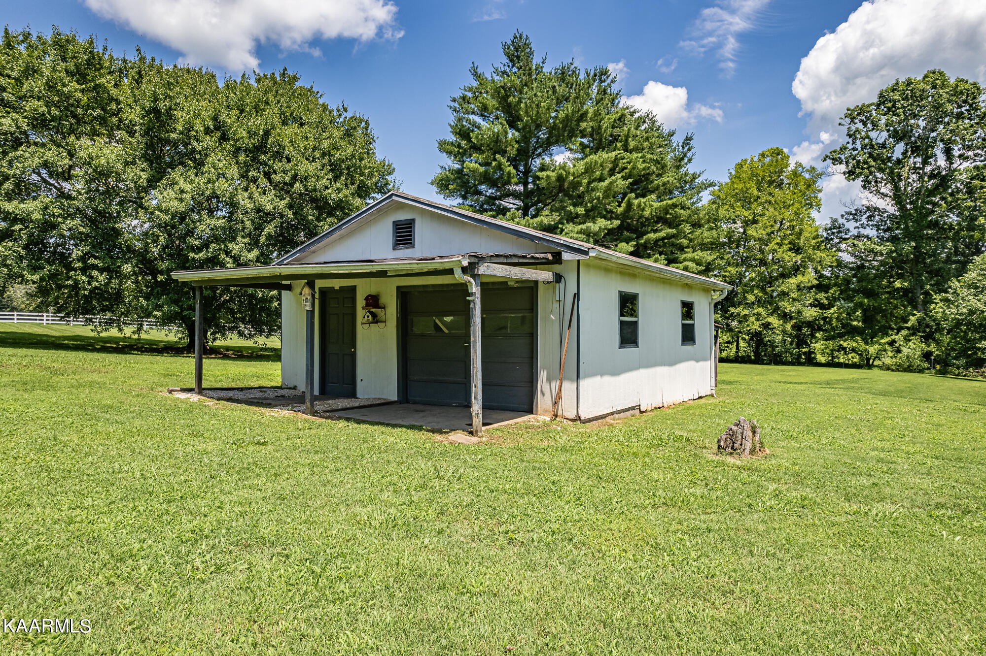 5251 Decatur Highway Ten Mile, TN 37880 - Photo 6 of 49 a view of house with backyard