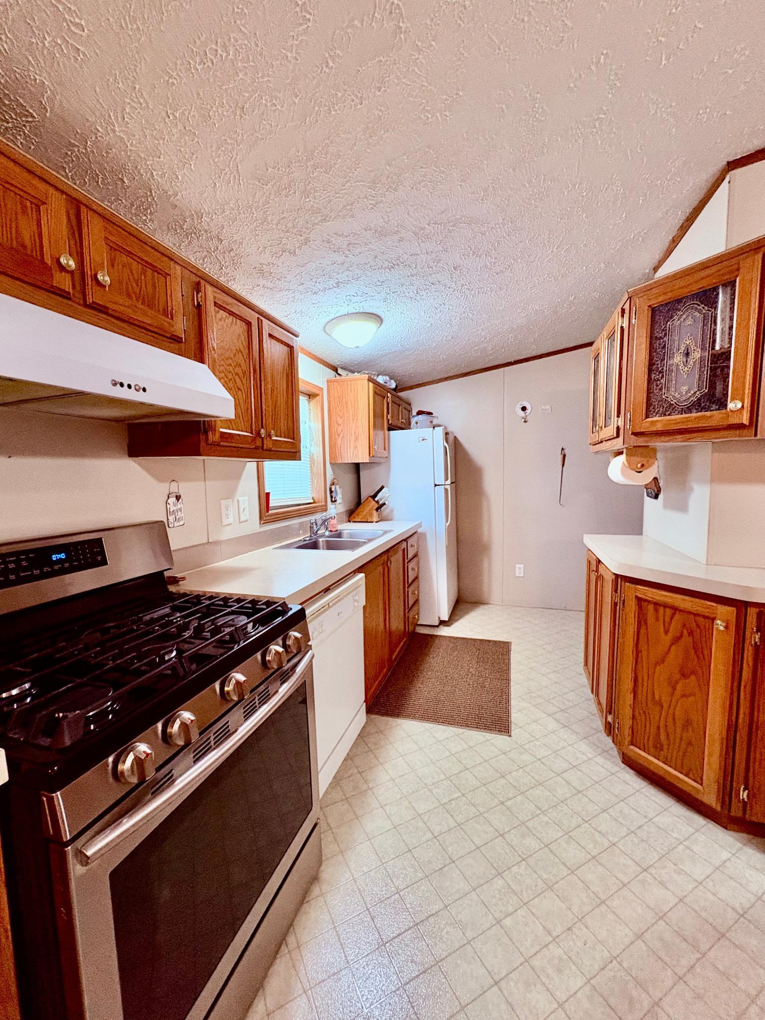 541 Wilderness Avenue Williams, MN 56686 - Photo 8 of 45