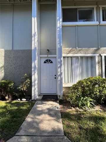 a view of a pathway of a house