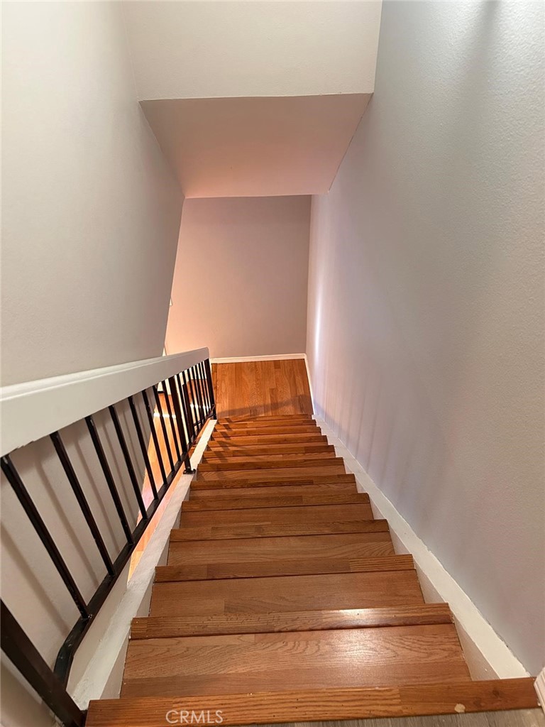 427 East Park Avenue, Unit 2 Santa Maria, CA 93454 - Photo 5 of 12 a view of entryway