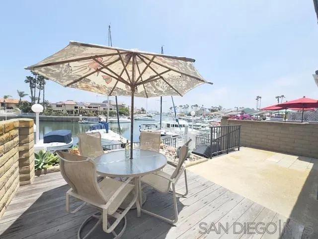 a outdoor view with a sitting space