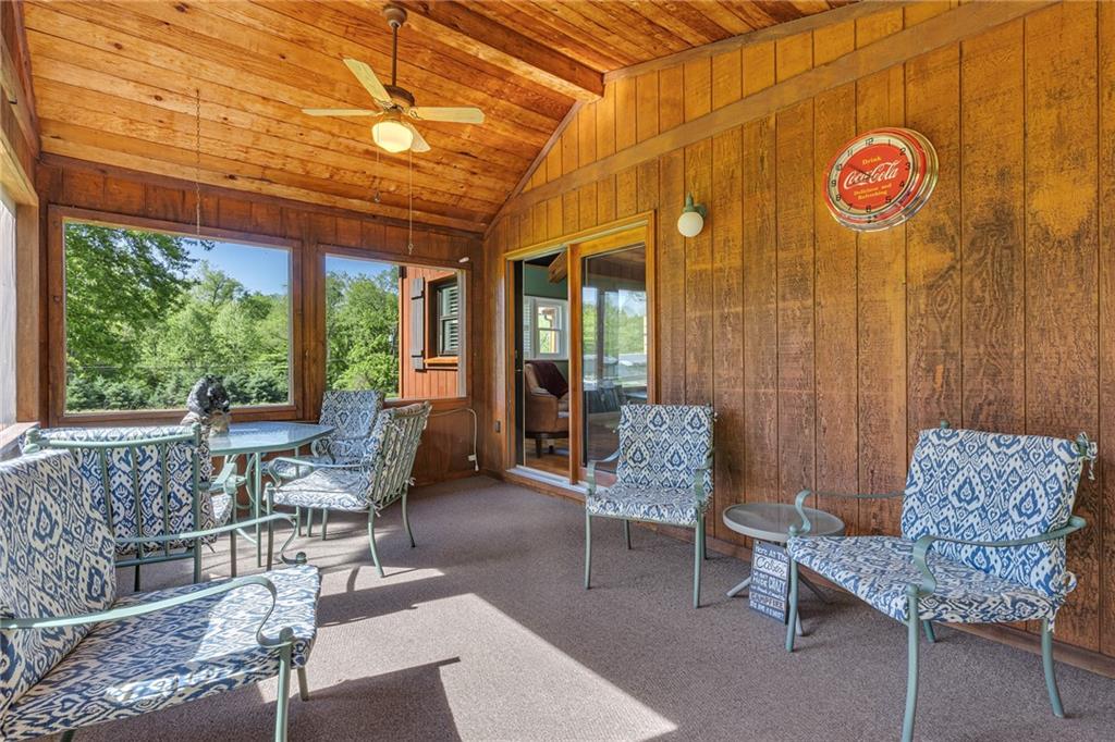 2085 Frew Mill Road New Castle, PA 16101 - Photo 10 of 49
