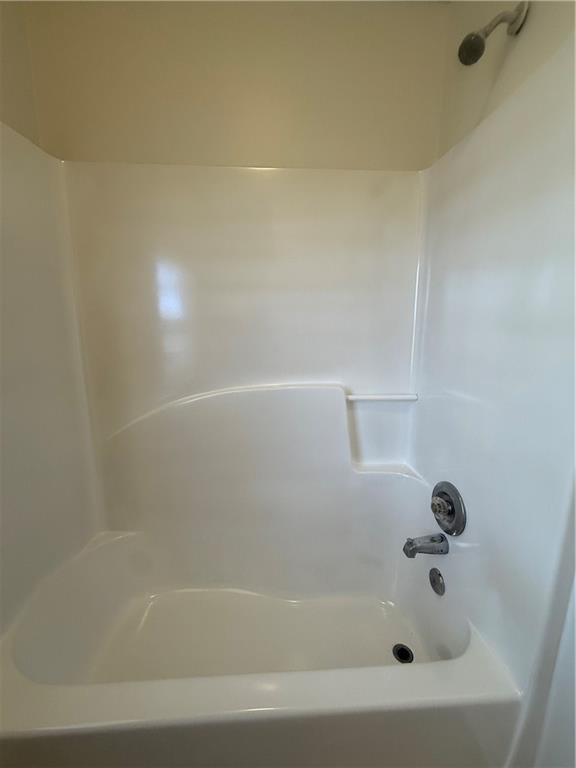 2540 Fortune Drive Dacula, GA 30019 - Photo 41 of 54 a close up of a bathtub