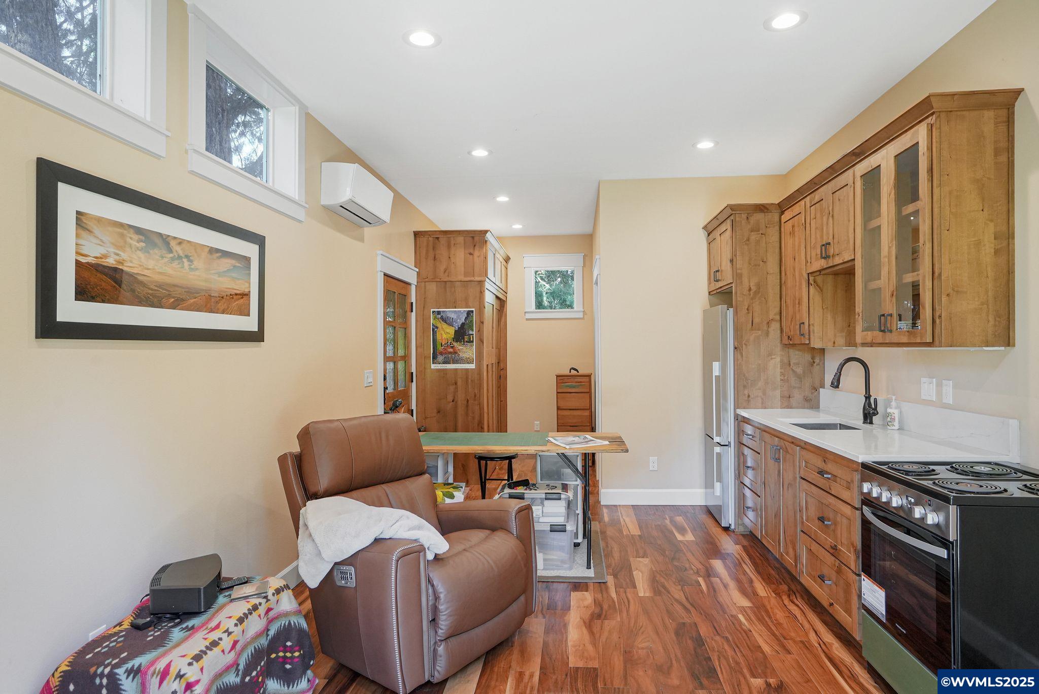 6472 Macleay Road Southeast Salem, OR 97317 - Photo 23 of 49 Gallery Image 23
