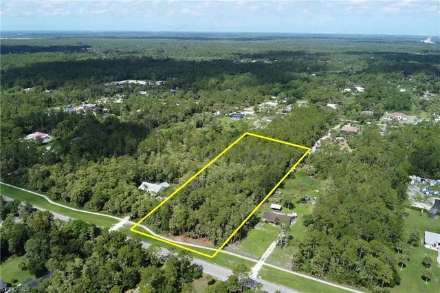 $299,000 | 8th Street Northeast, Naples, FL 34102