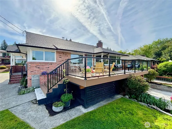 $1,795,000 | 3228 57th Avenue Southwest, Seattle, WA 98116