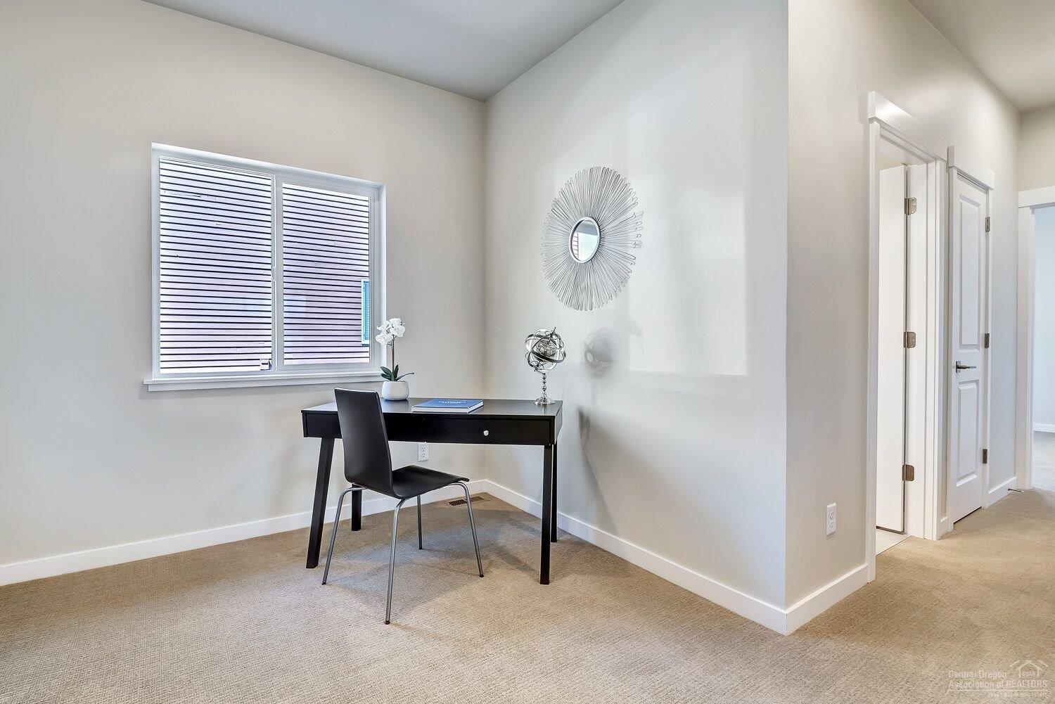 20769 Kilbourne Loop Bend, OR 97701 - Photo 11 of 16 Gallery Image 11
