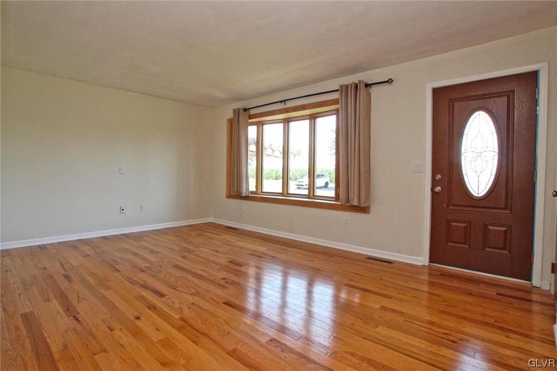 3300 Broadway Road Easton, PA 18040 - Photo 14 of 47 Gallery Image 14