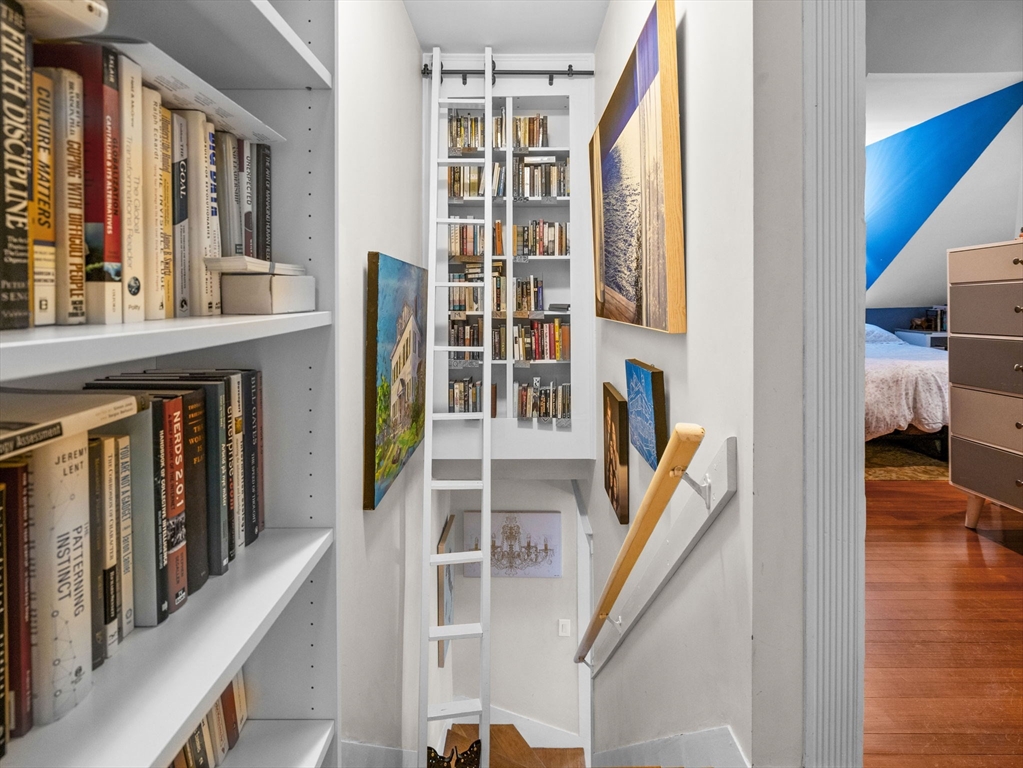 12 Appleby Road, Unit 2L Wellesley, MA 02482 - Photo 13 of 23